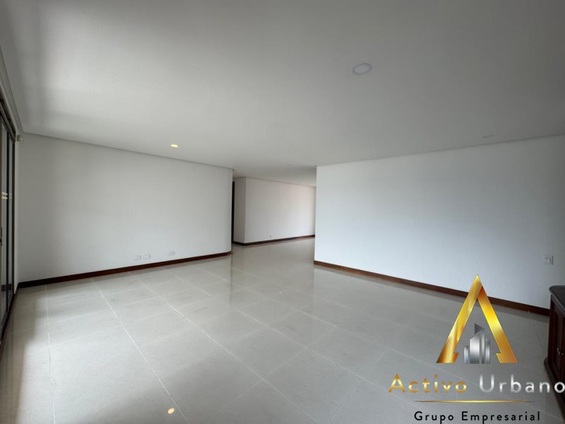 foto_104782_901271444_5763604560_ss