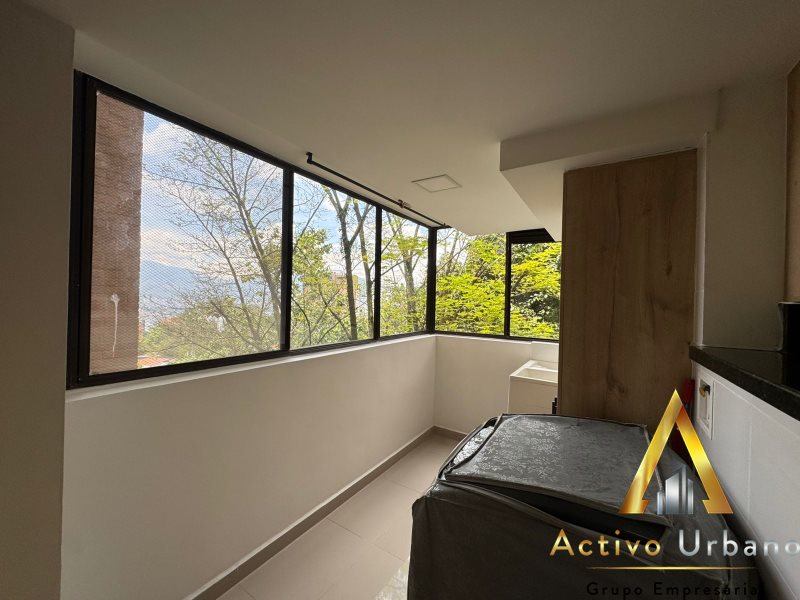 foto_104782_901271444_5766270300_ss