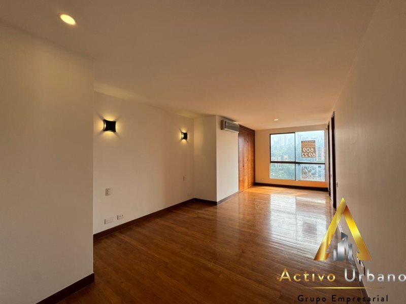 foto_104782_901271444_5825347113_ss