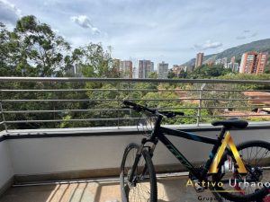 foto_104782_901271444_5882890619_ss