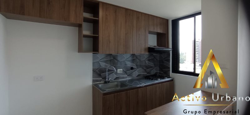 foto_104782_901271444_5895433178_ss