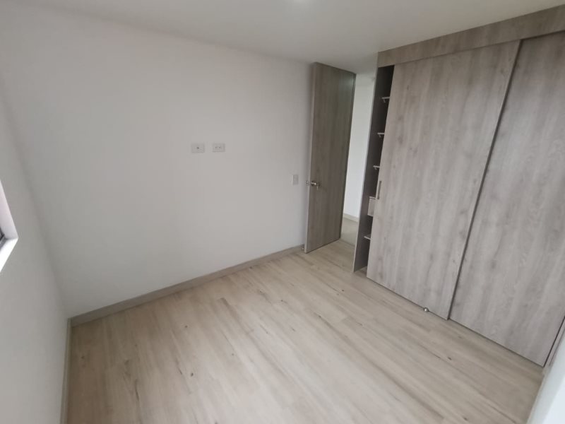 foto_104782_901271444_6021959656_ss