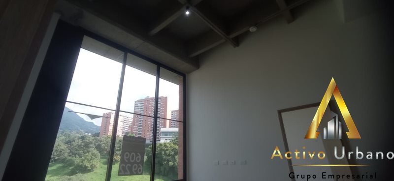 foto_104782_901271444_6081921180_ss