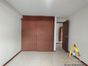 foto_104782_901271444_6142704382_ss