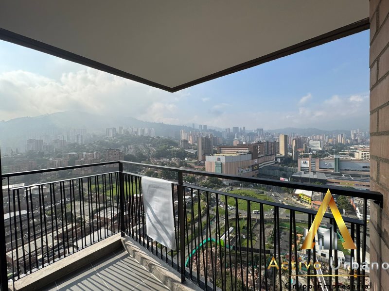 foto_104782_901271444_6187724027_ss