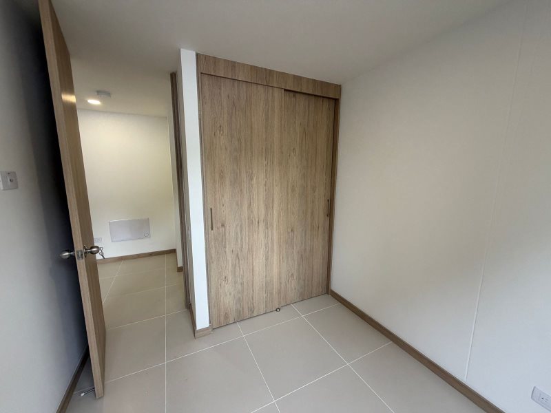 foto_104782_901271444_6208491958_ss