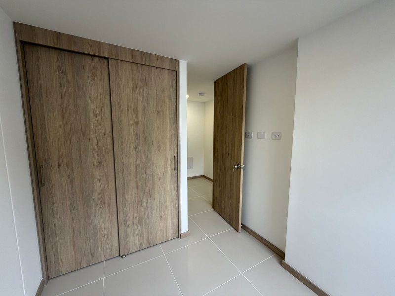 foto_104782_901271444_6211968232_ss