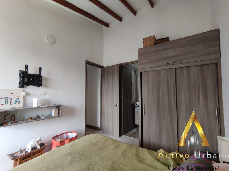 foto_104782_901271444_6222656721_ss