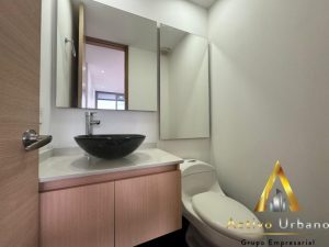 foto_104782_901271444_6311701118_ss