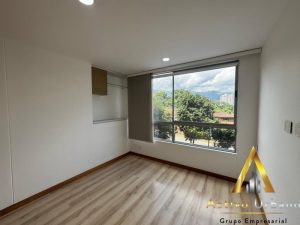 foto_104782_901271444_6322688855_ss