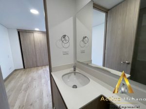 foto_104782_901271444_6361003671_ss