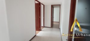 foto_104782_901271444_6381323451_ss