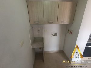 foto_104782_901271444_6385060097_ss