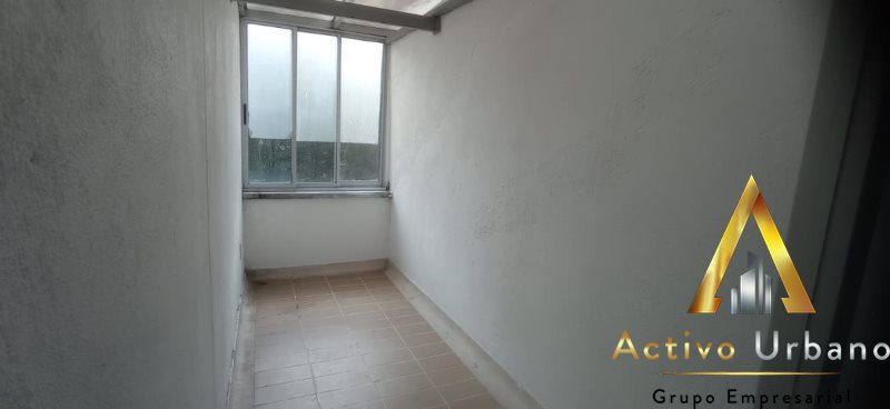 foto_104782_901271444_6403771504_ss