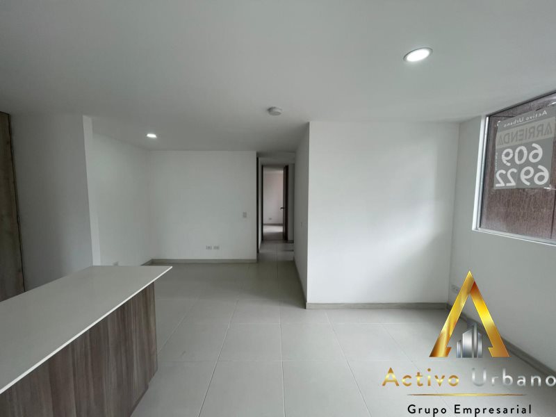 foto_104782_901271444_6425419901_ss