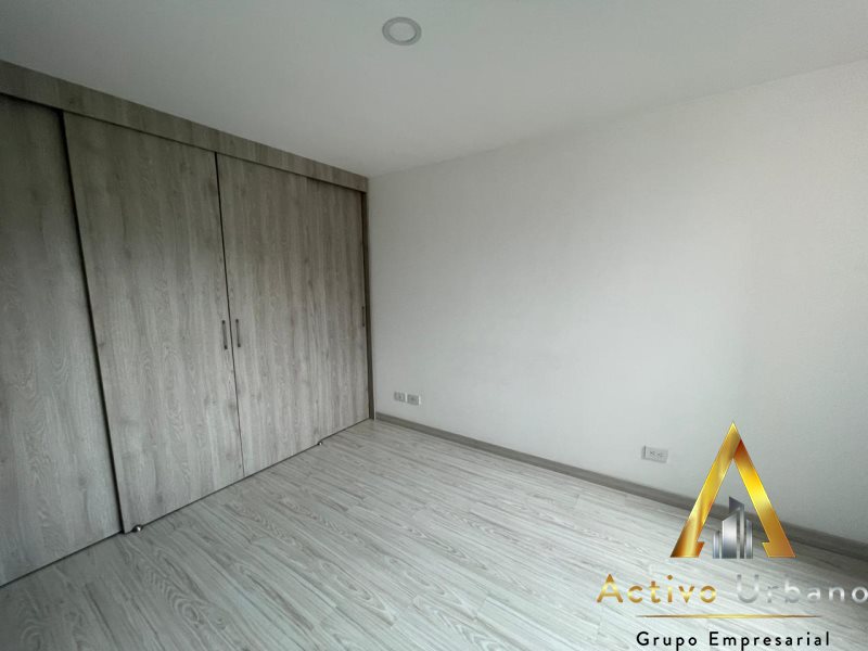 foto_104782_901271444_6459674442_ss