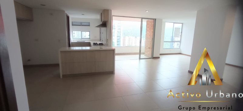 foto_104782_901271444_6508086746_ss