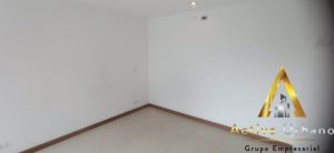 foto_104782_901271444_6537559289_ss