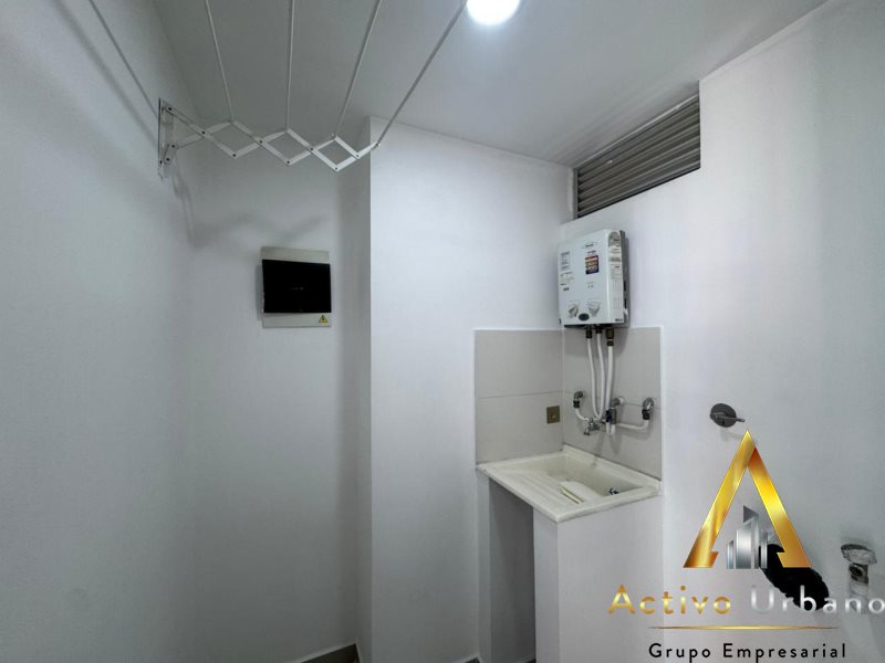 foto_104782_901271444_6542395025_ss