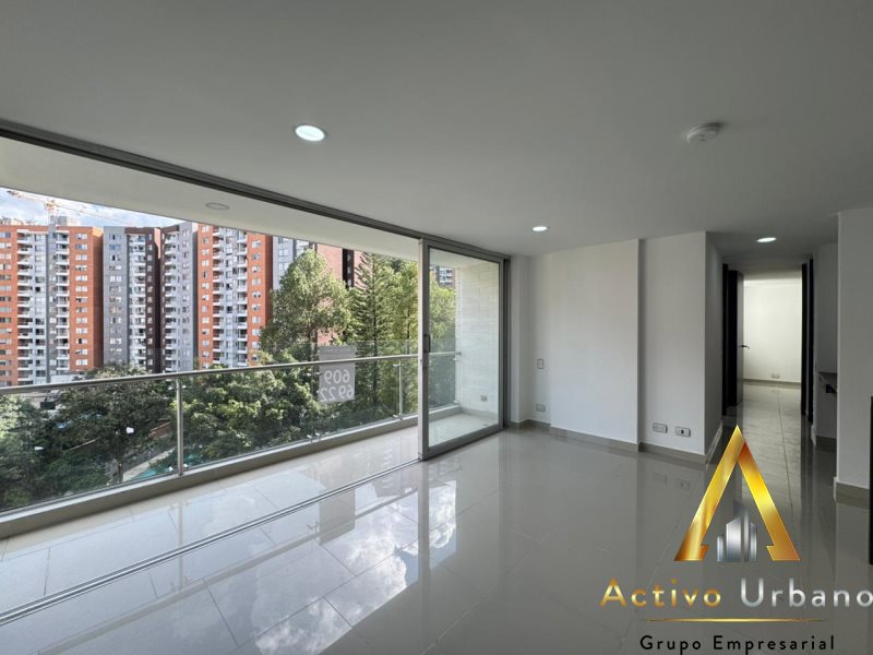 foto_104782_901271444_6556589083_ss