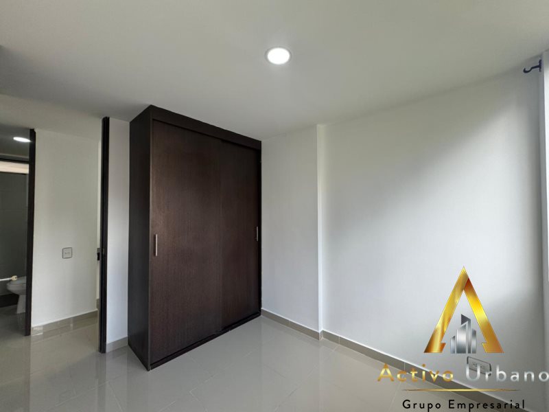 foto_104782_901271444_6572433960_ss