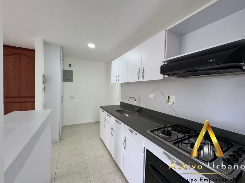 foto_104782_901271444_6593719031_ss