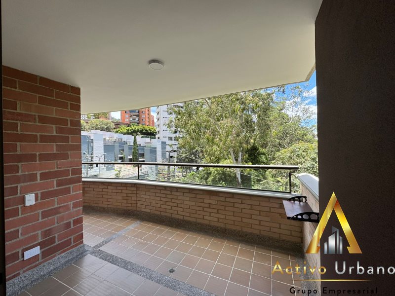 foto_104782_901271444_6612539342_ss