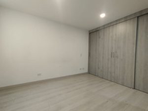 foto_104782_901271444_6713957760_ss