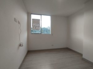 foto_104782_901271444_6714999880_ss