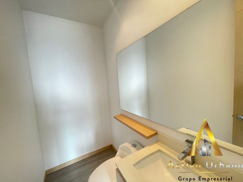 foto_104782_901271444_6738337891_ss