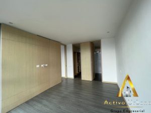 foto_104782_901271444_6739366456_ss