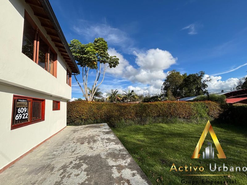 foto_104782_901271444_6815540206_ss