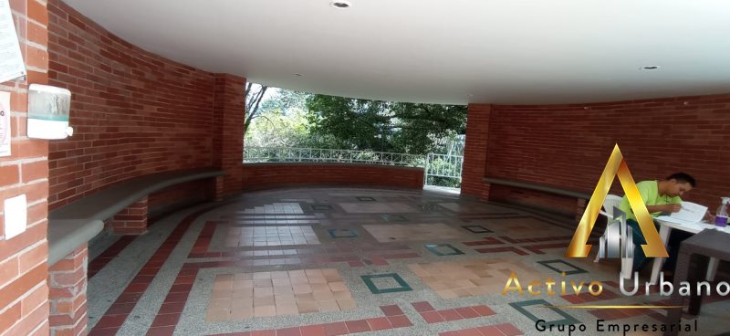 foto_104782_901271444_6830134945_ss