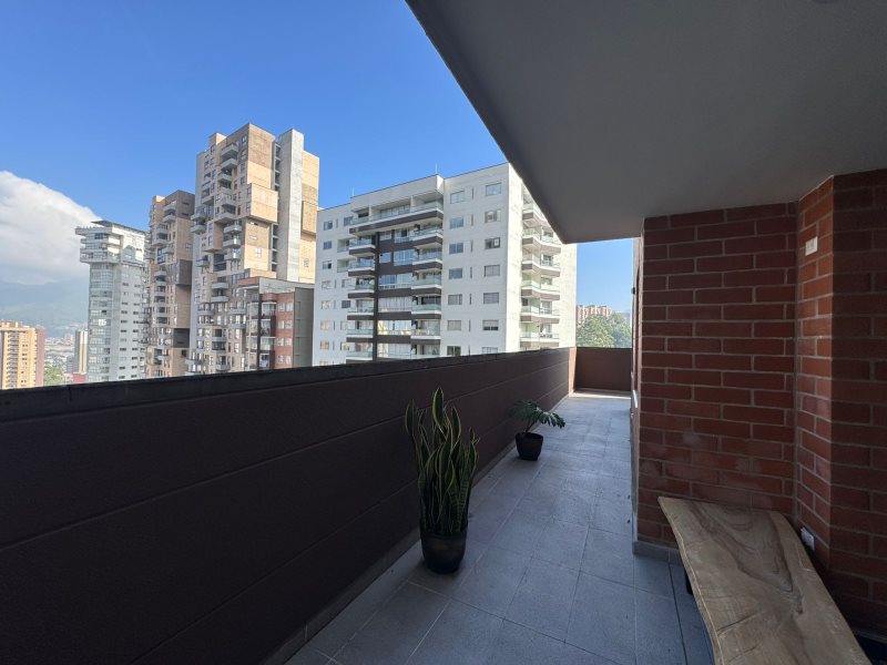 foto_104782_901271444_6836632412_ss