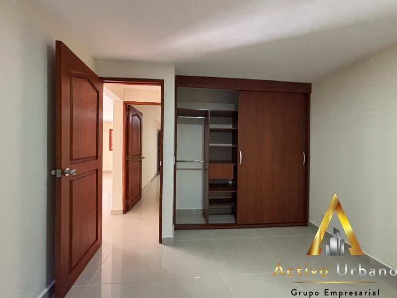 foto_104782_901271444_6844222563_ss