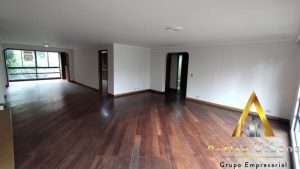 foto_104782_901271444_6856295554_ss