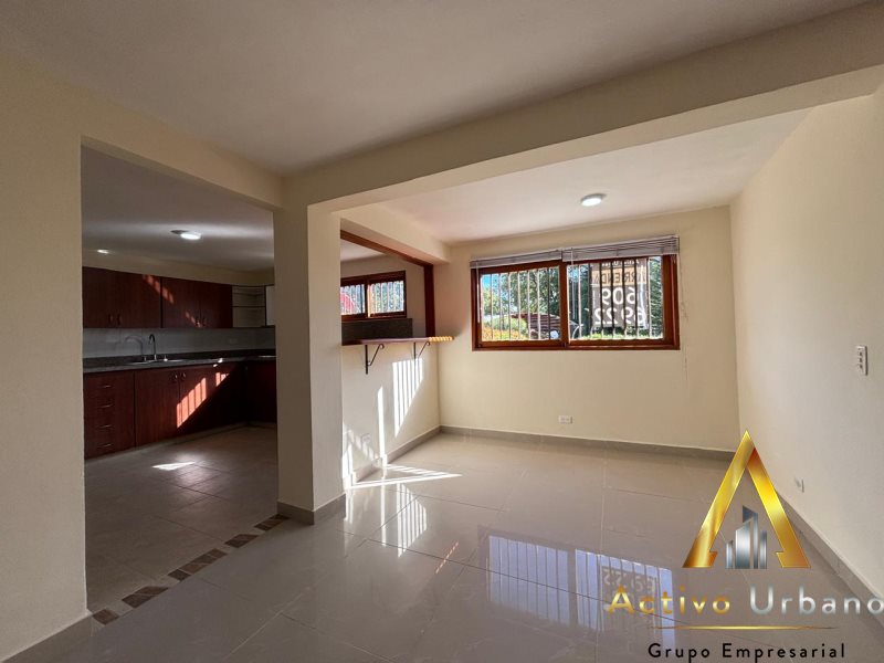 foto_104782_901271444_6865035381_ss