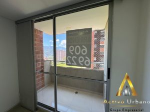 foto_104782_901271444_6966838997_ss