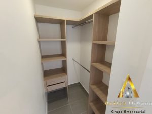 foto_104782_901271444_7017167290_ss