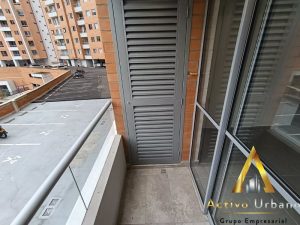 foto_104782_901271444_7033902944_ss