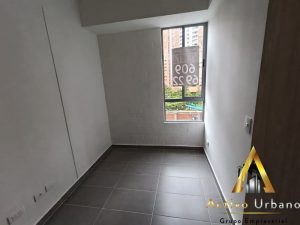 foto_104782_901271444_7046918198_ss