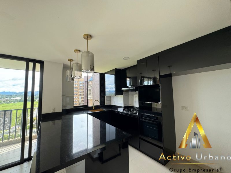 foto_104782_901271444_7081135763_ss