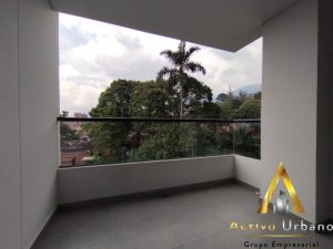 foto_104782_901271444_7089806348_ss