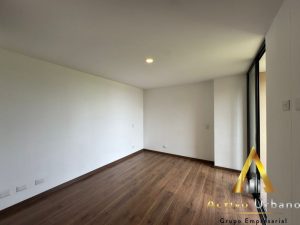 foto_104782_901271444_7109883363_ss