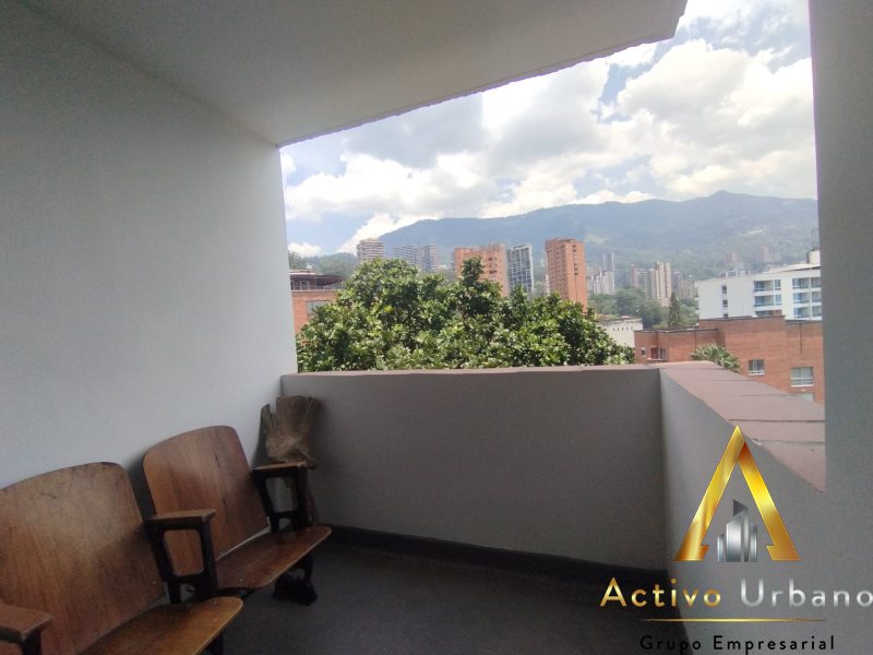 foto_104782_901271444_7135950106_ss