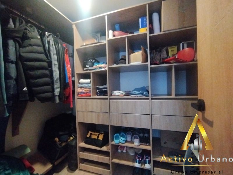 foto_104782_901271444_7146105666_ss