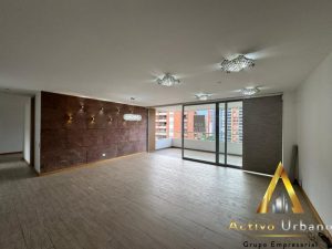 foto_104782_901271444_7328869022_ss