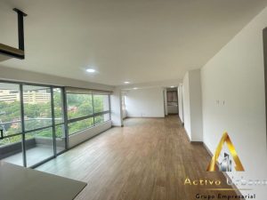 foto_104782_901271444_7372262808_ss