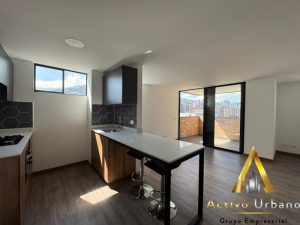 foto_104782_901271444_7378153660_ss