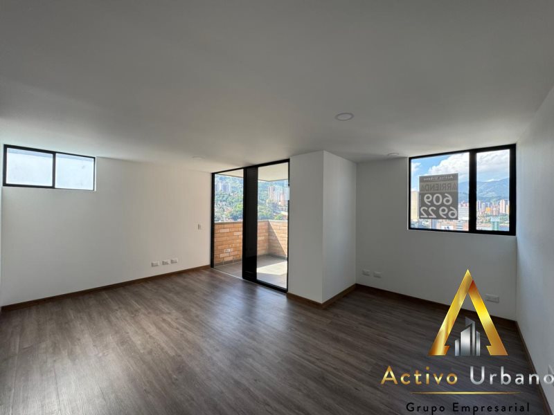 foto_104782_901271444_7390241078_ss